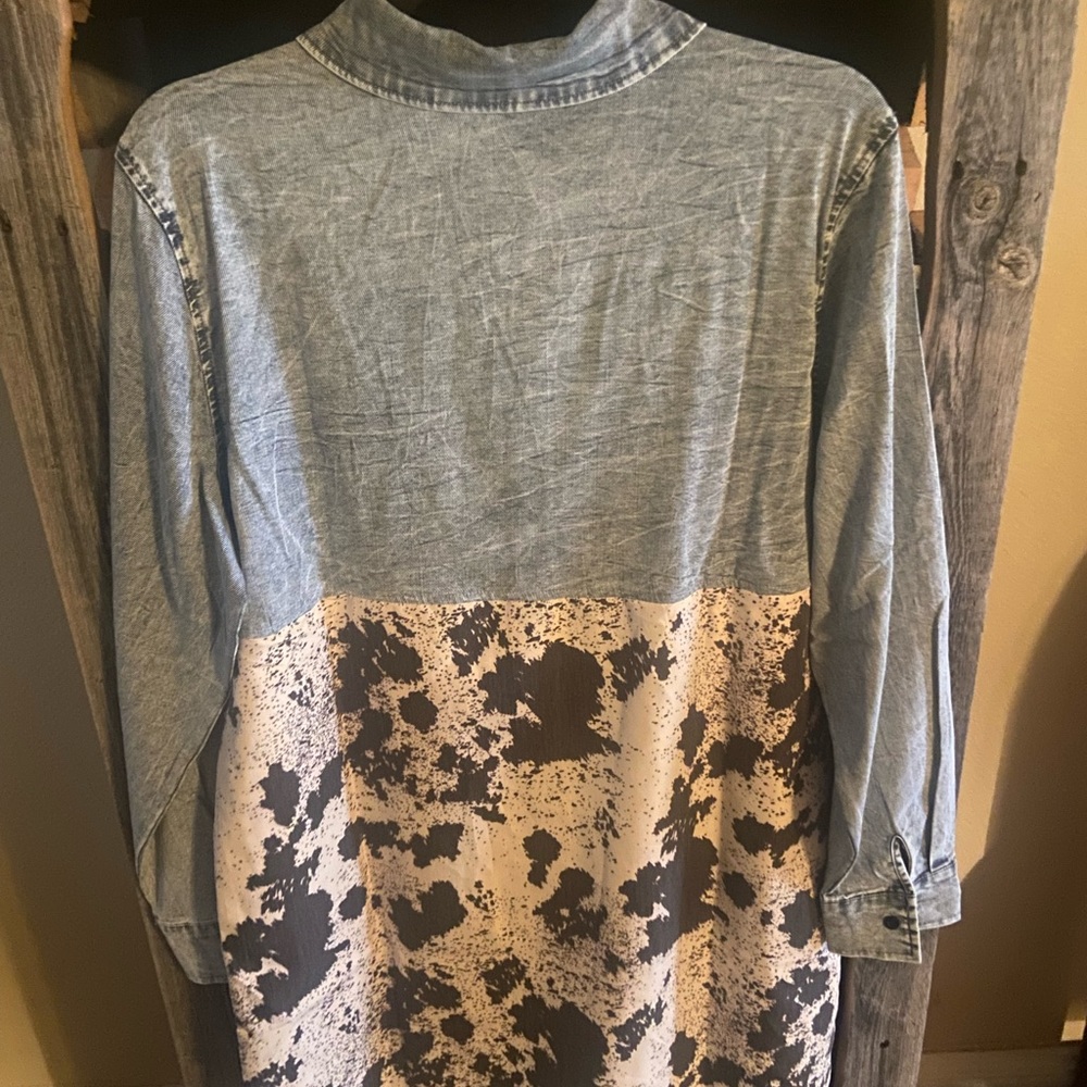 Cowhide print and denim shirt dress - Picture 2 of 3